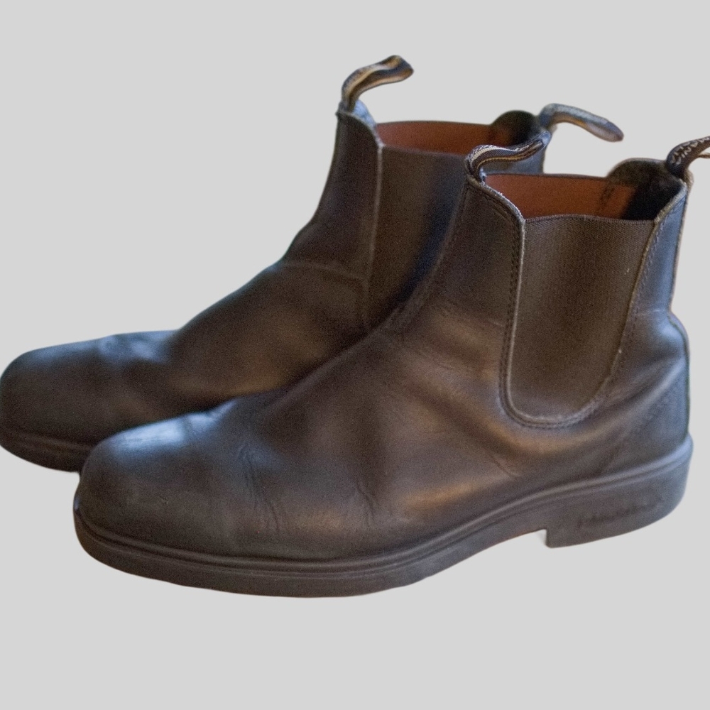 Men's Black Leather Chelsea Boots
